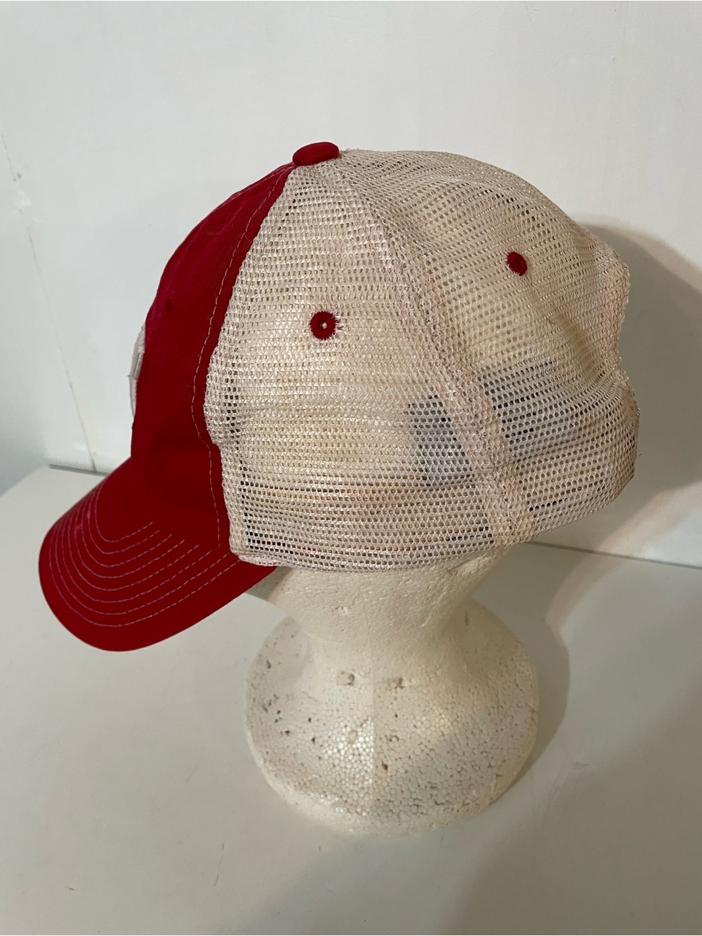 Wisconsin Badgers SnapBack Hat - Picture 4 of 6